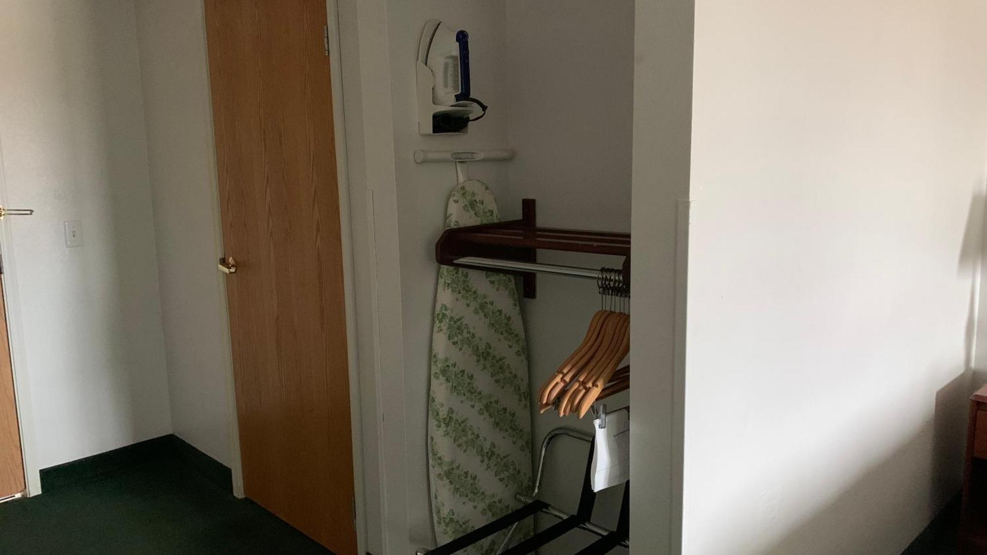 Fairbridge Inn And Suites - Miles City Ruang foto