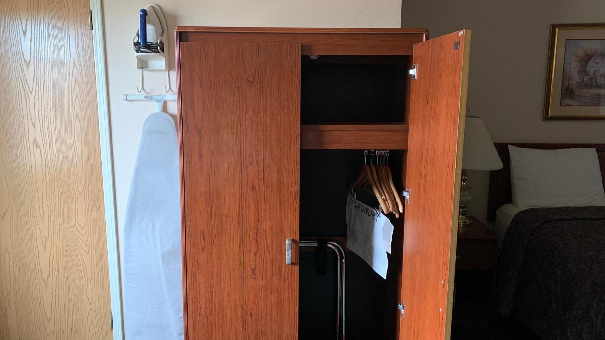 Fairbridge Inn And Suites - Miles City Ruang foto