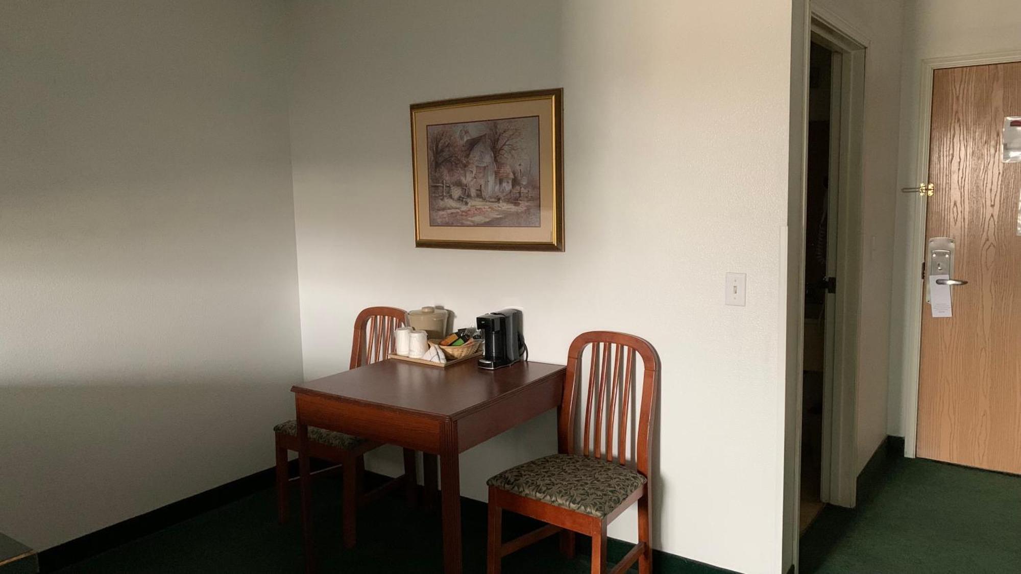 Fairbridge Inn And Suites - Miles City Ruang foto