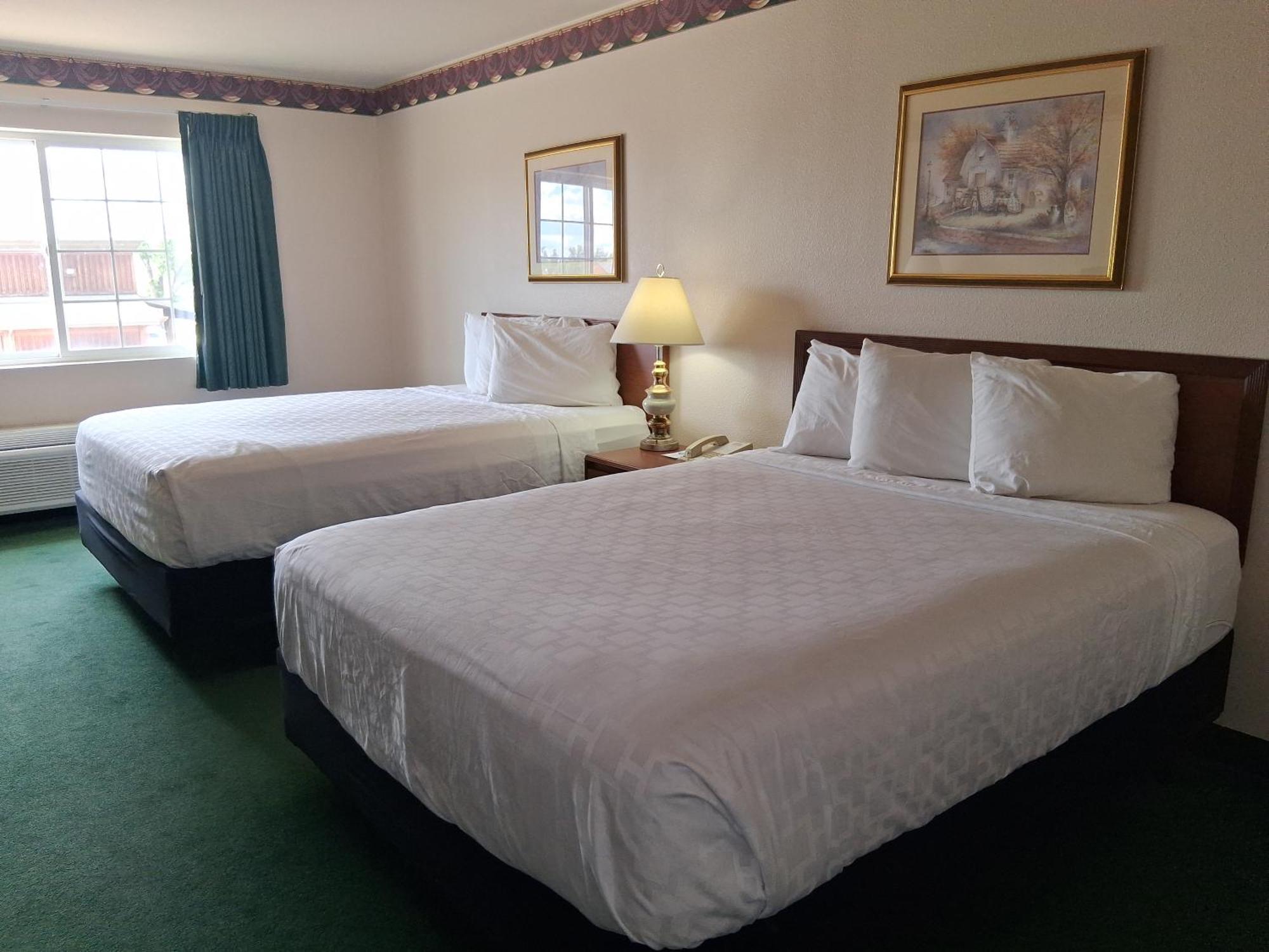 Fairbridge Inn And Suites - Miles City Bagian luar foto