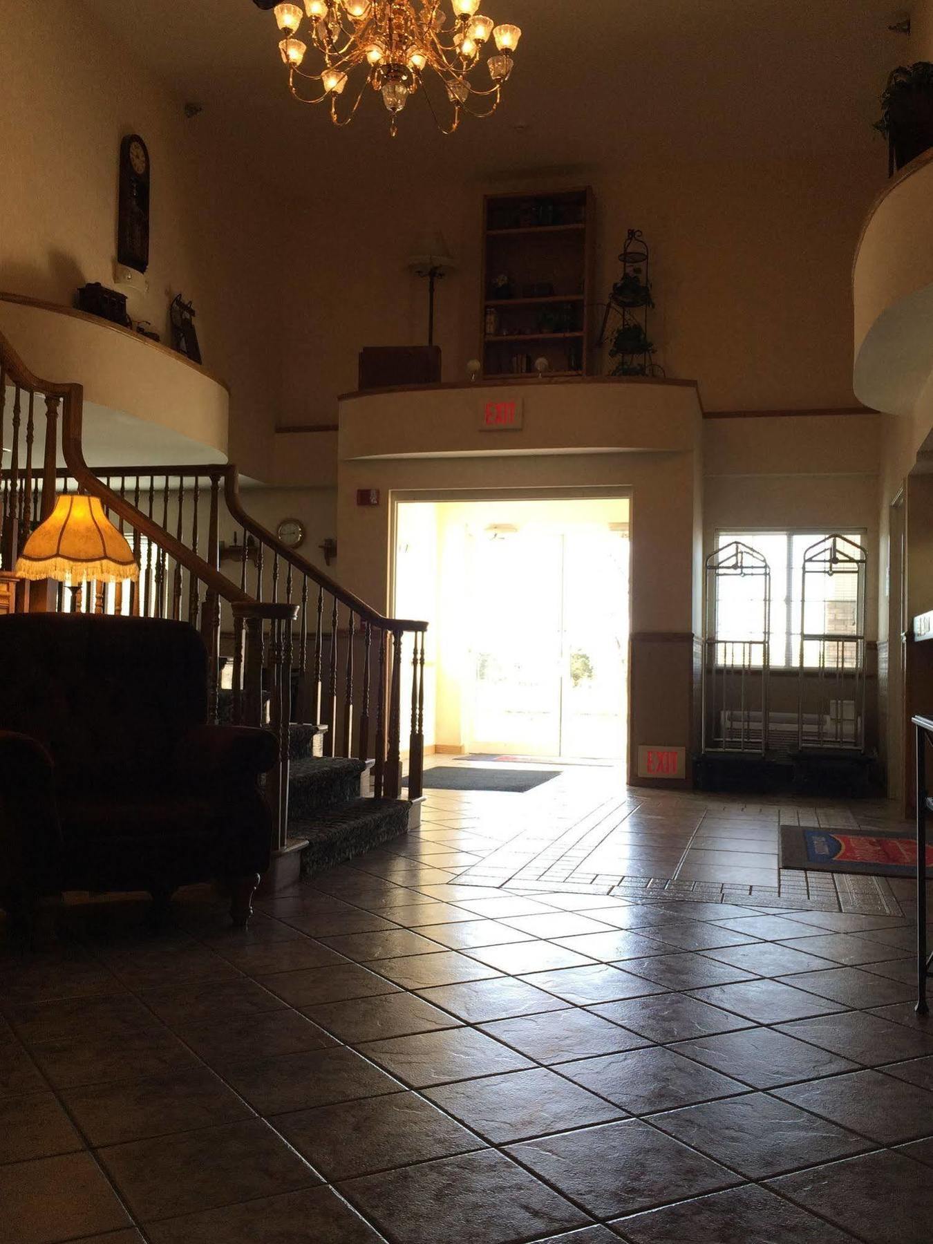 Fairbridge Inn And Suites - Miles City Bagian luar foto