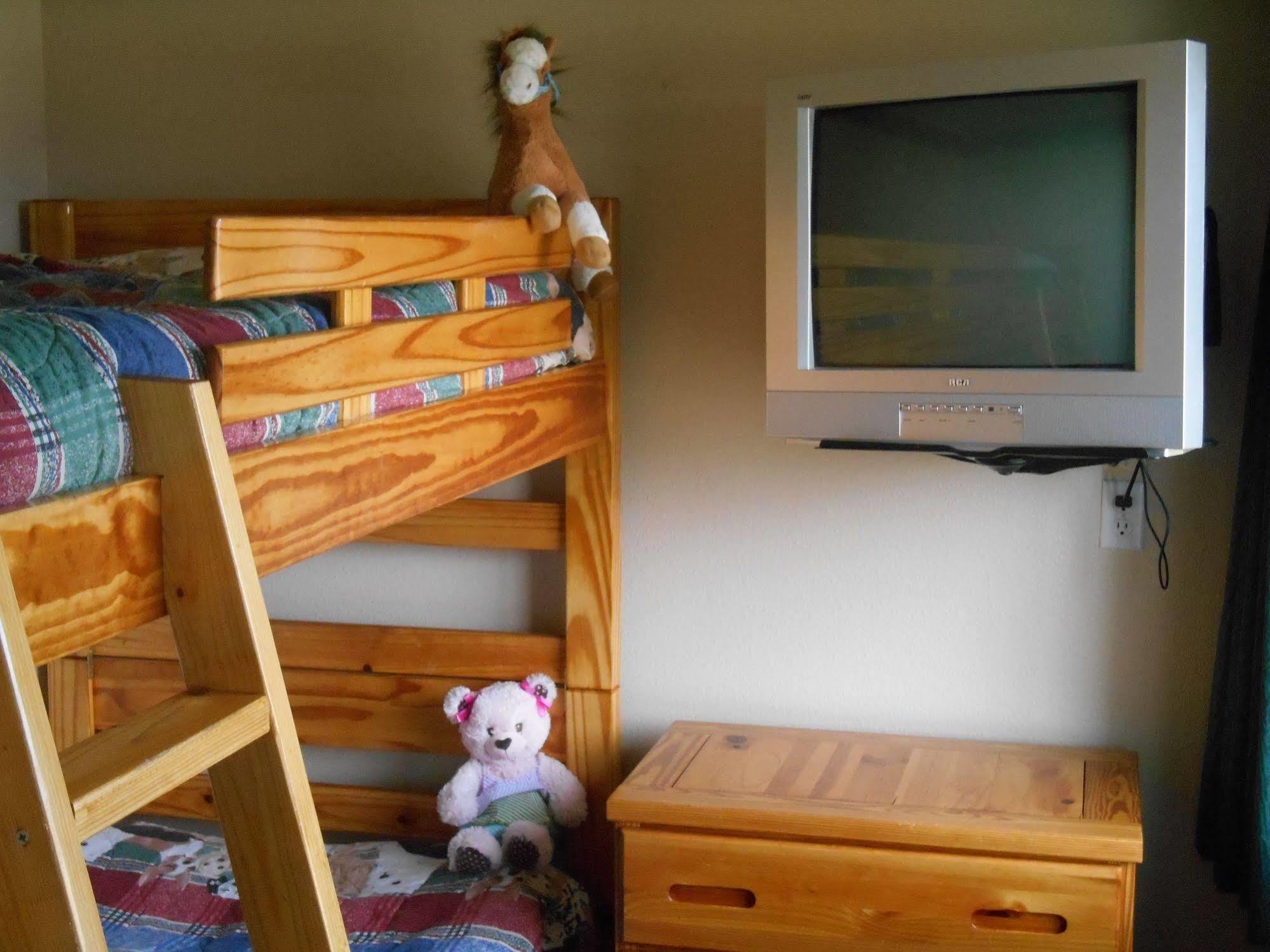 Fairbridge Inn And Suites - Miles City Bagian luar foto